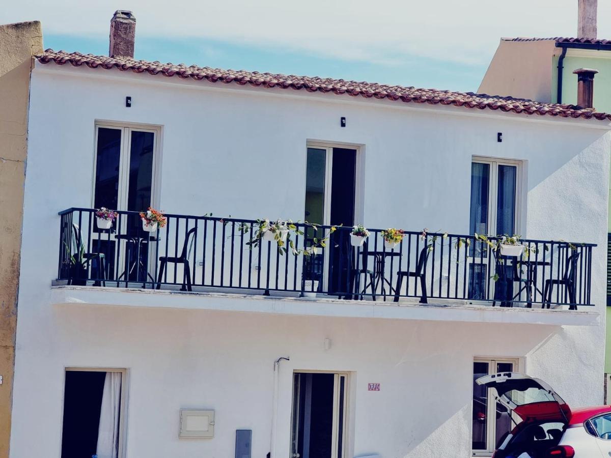 Suite Cornelia Santa Teresa Gallura Bagian luar foto